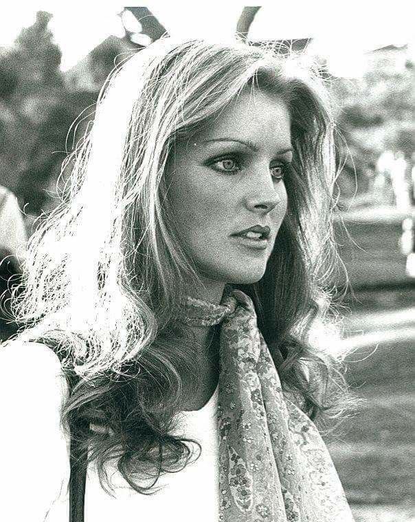 priscilla presley in the 70s