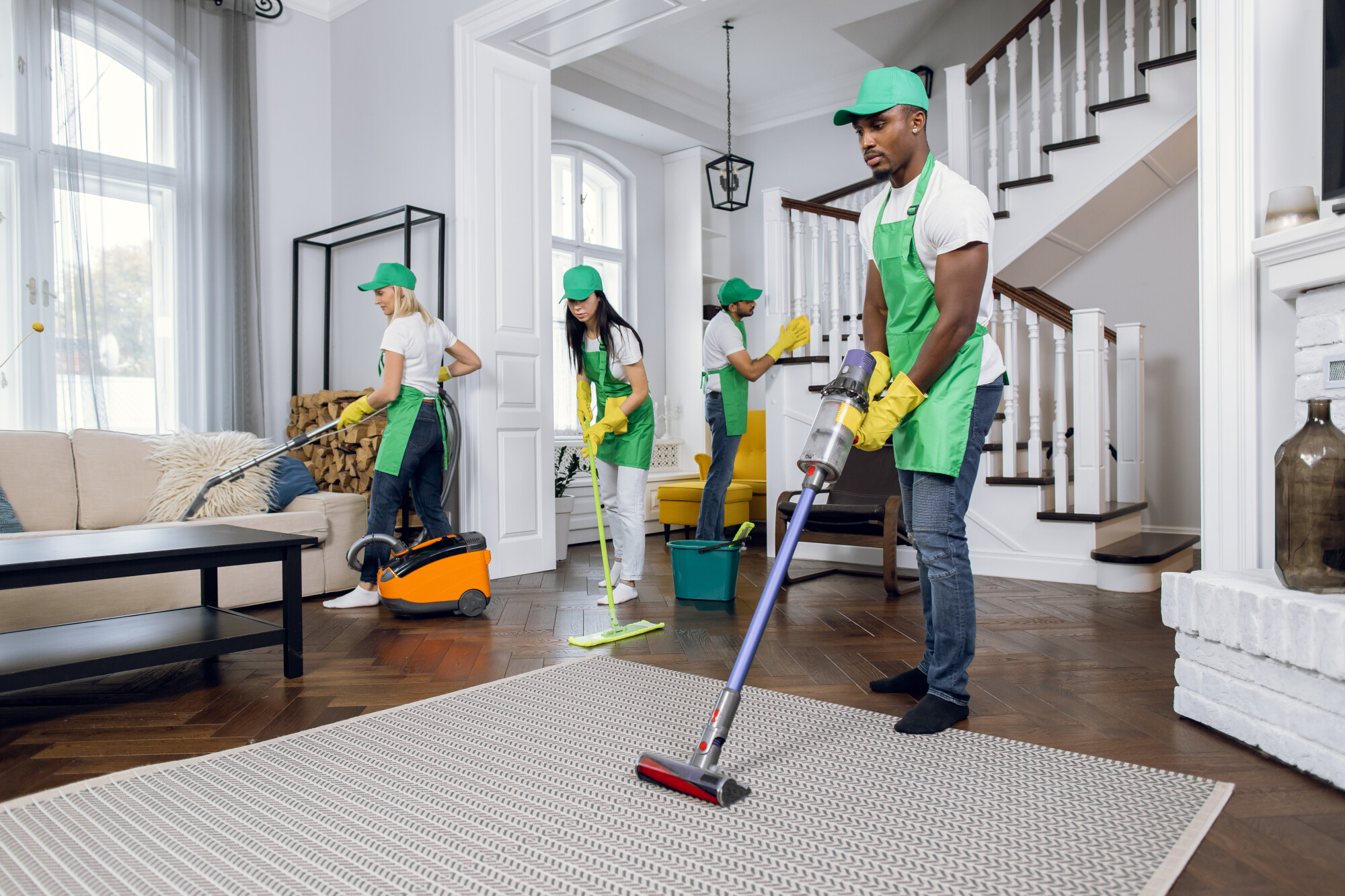 professional house cleaning images
