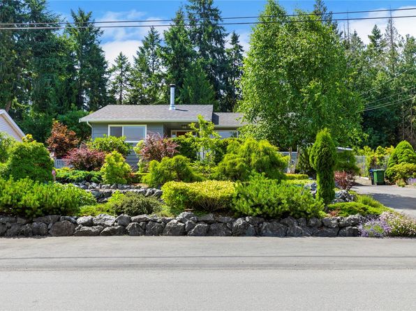 qualicum beach homes for sale by owner