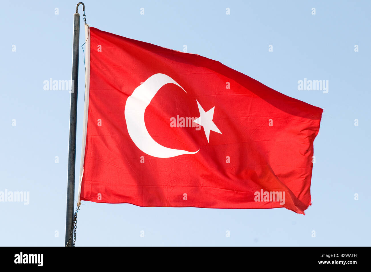 red star and moon flag