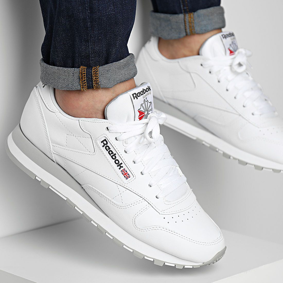 reebok classic white mens