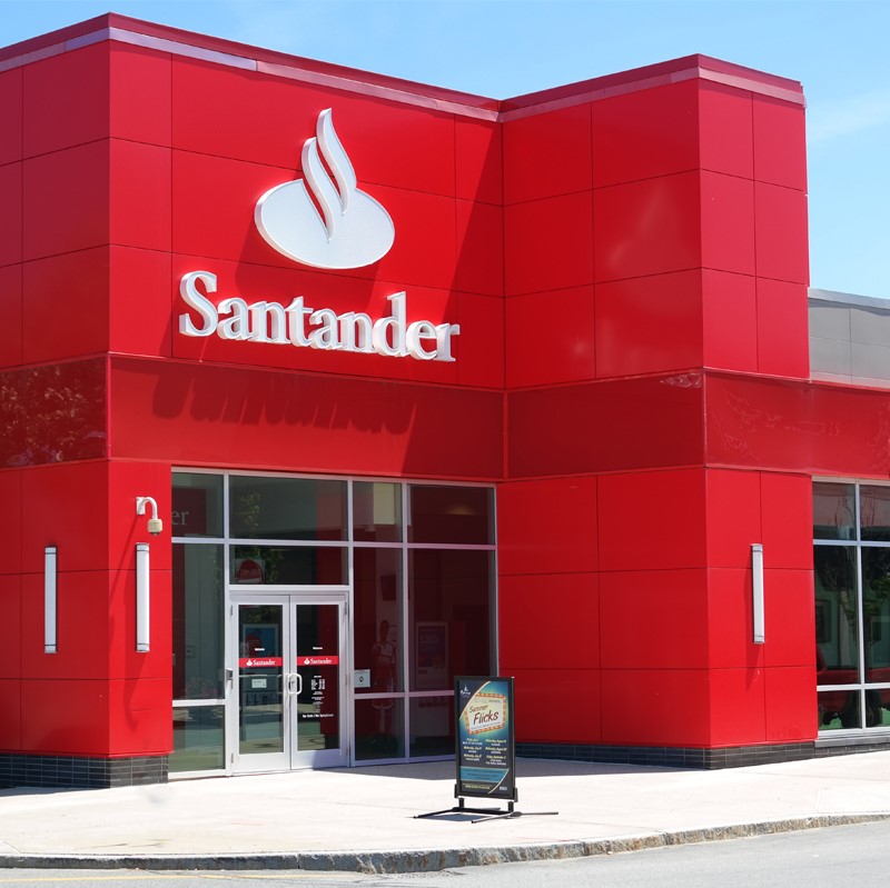 santander banks near me