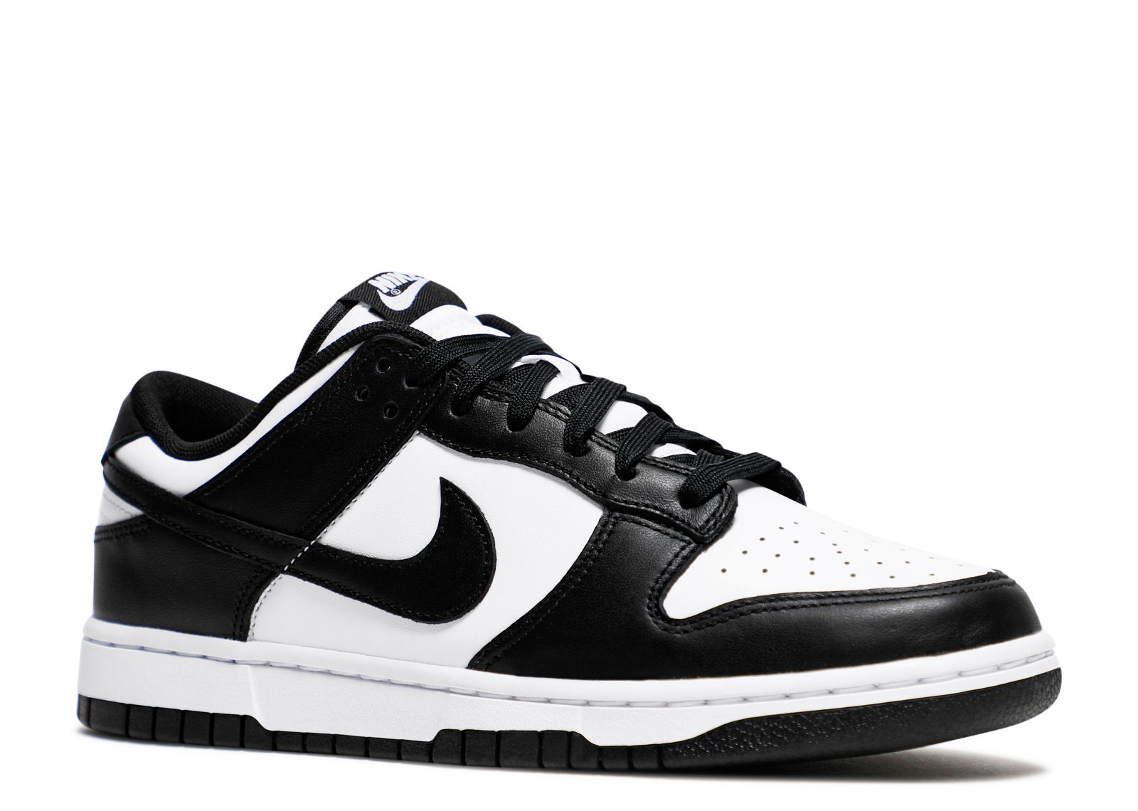 sb dunks black white