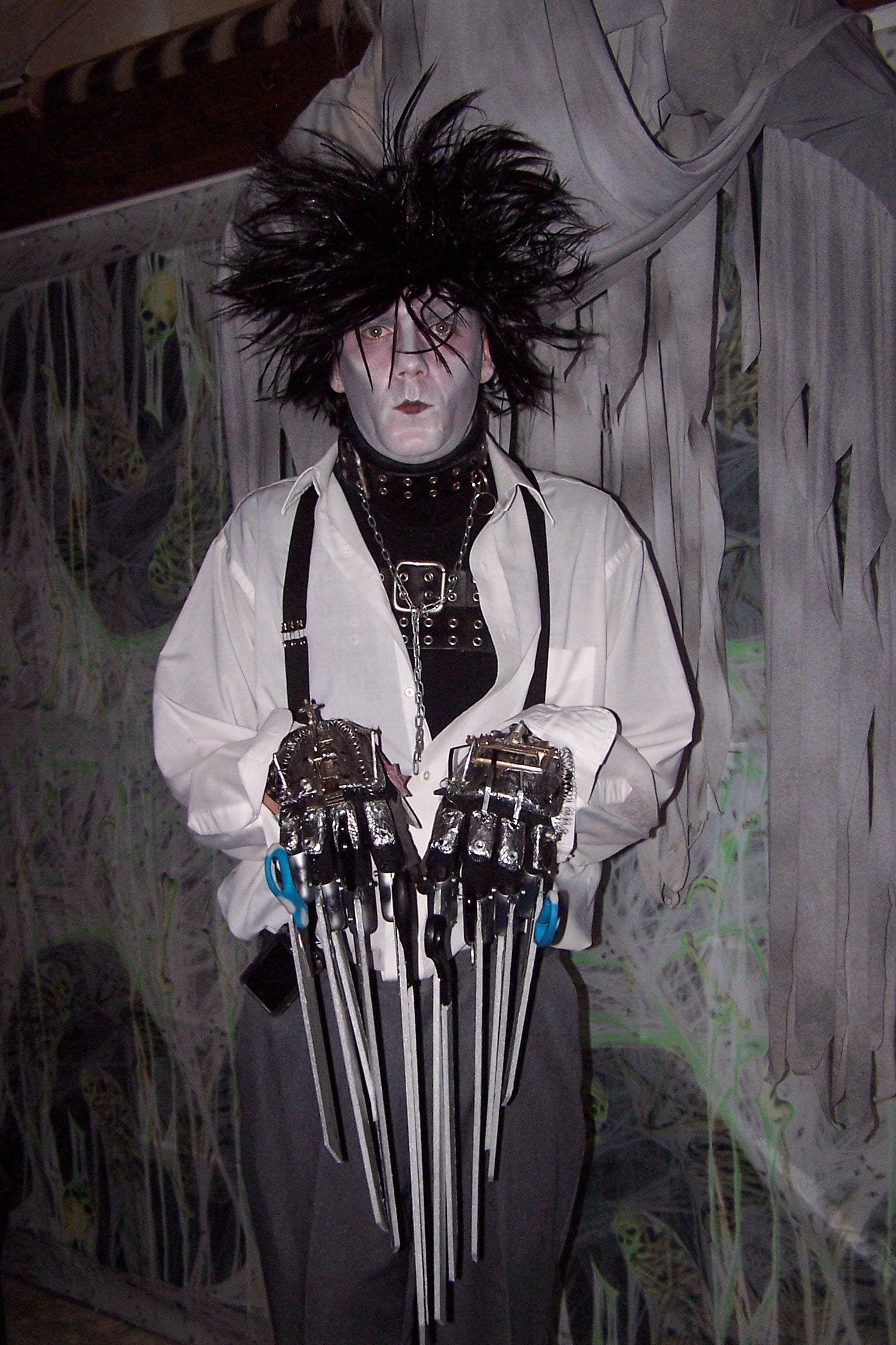 scissorhands costume