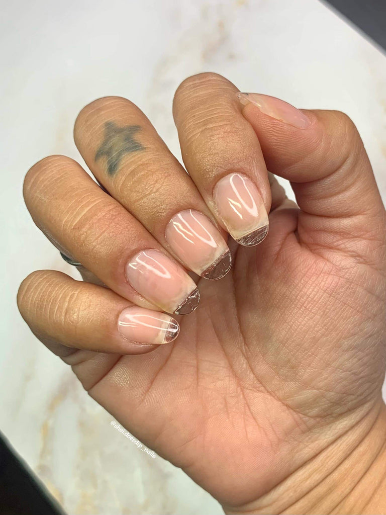 short acrylic nails rounded