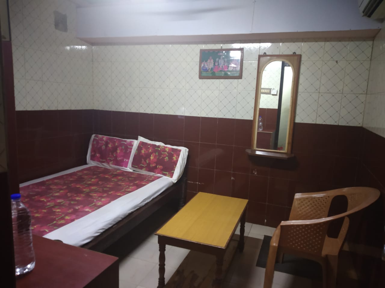 srirangam rooms available