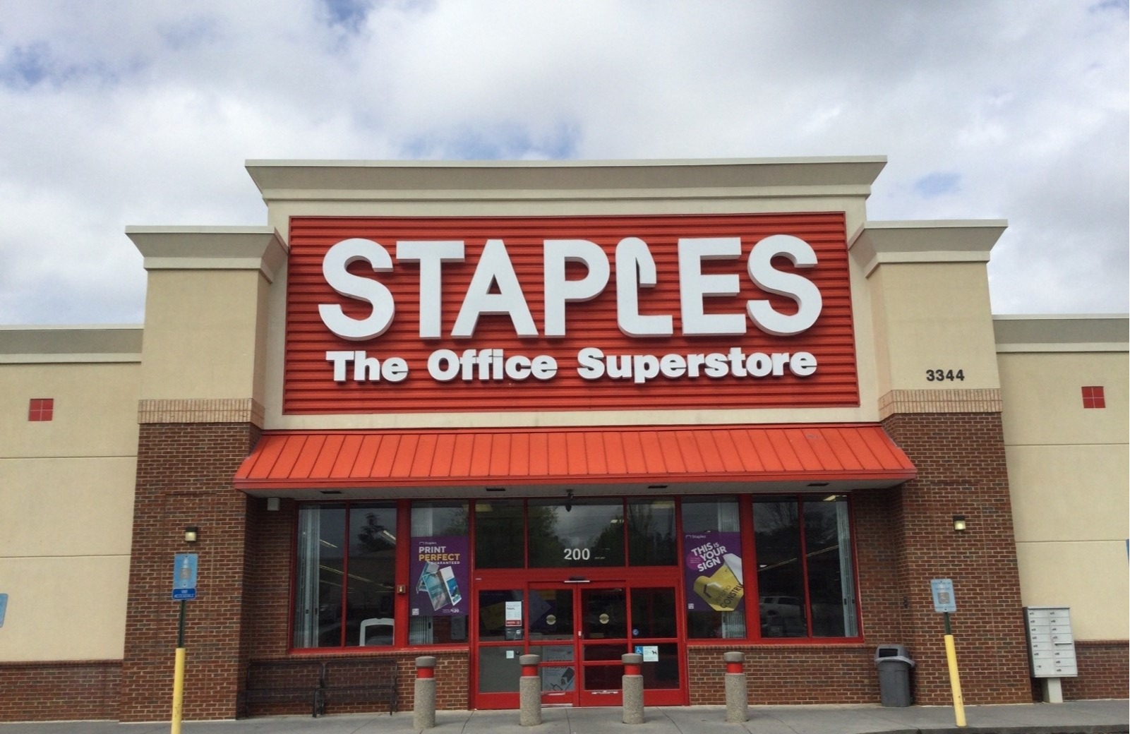 staples stores near me