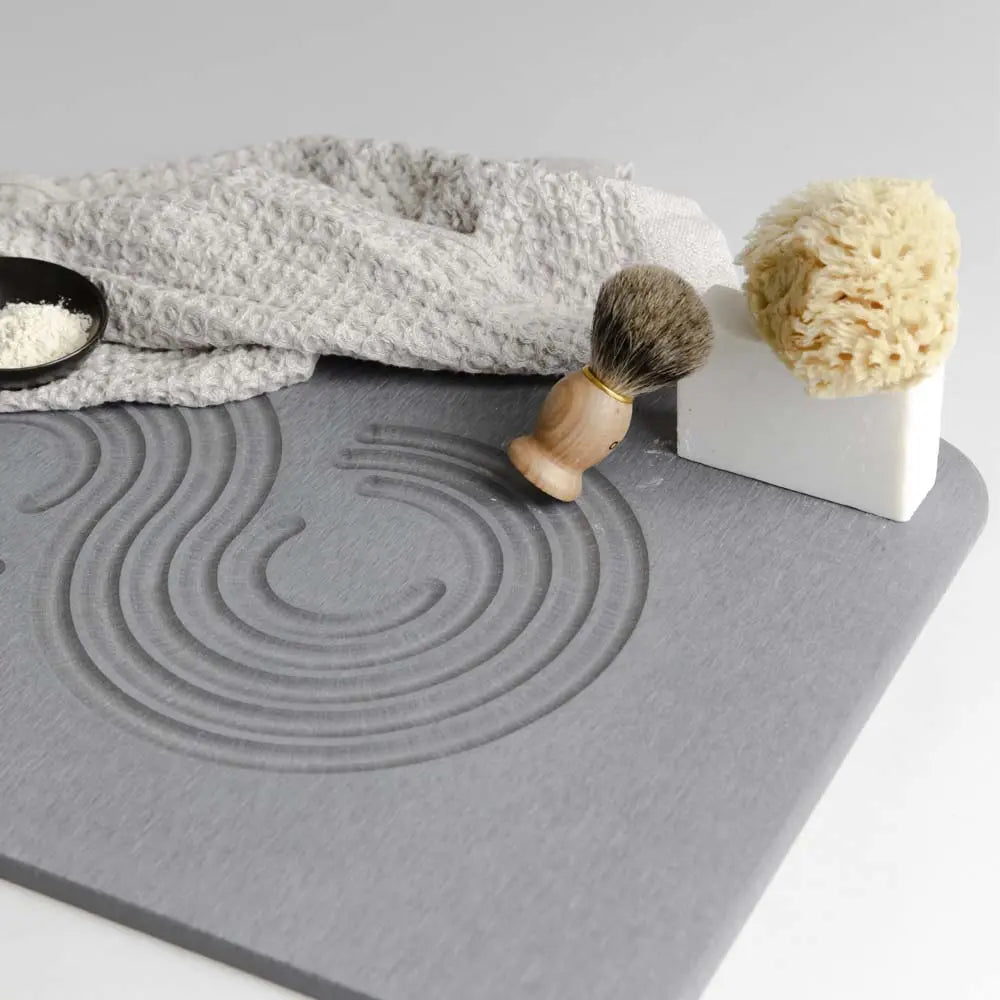 stone bath mat that absorbs water