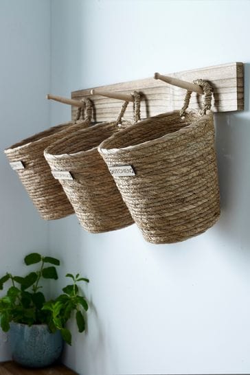 storage basket wall