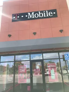 t mobile des moines wa