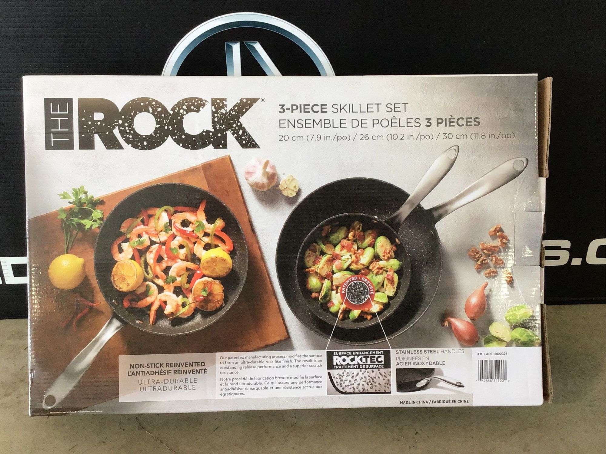 the rock 3 piece skillet set