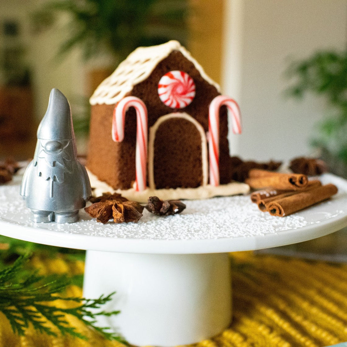 the tomte cake