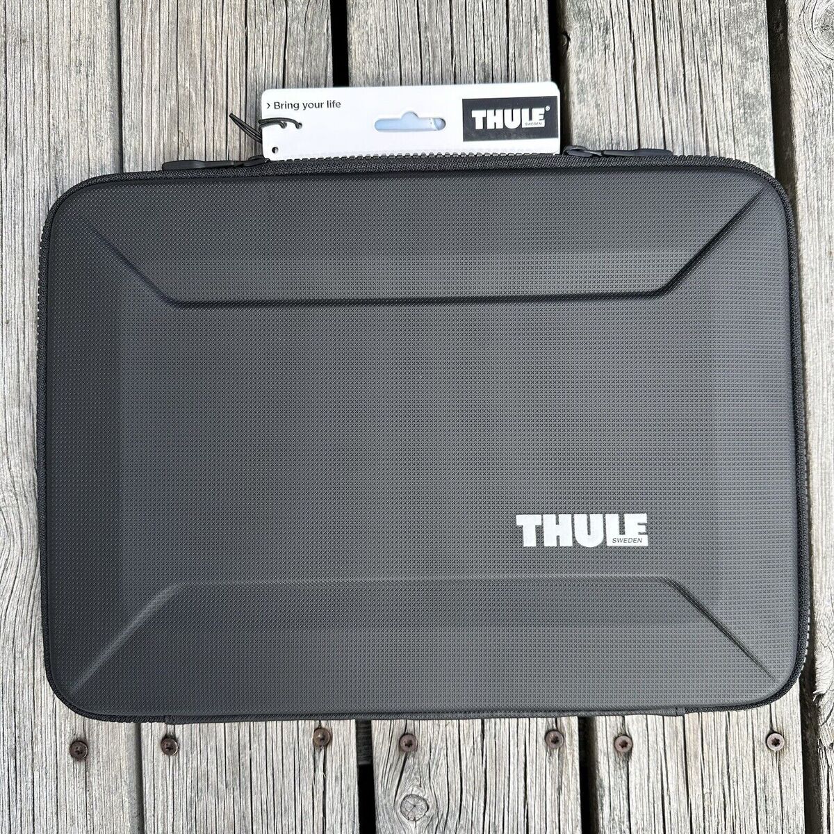 thule laptop sleeve