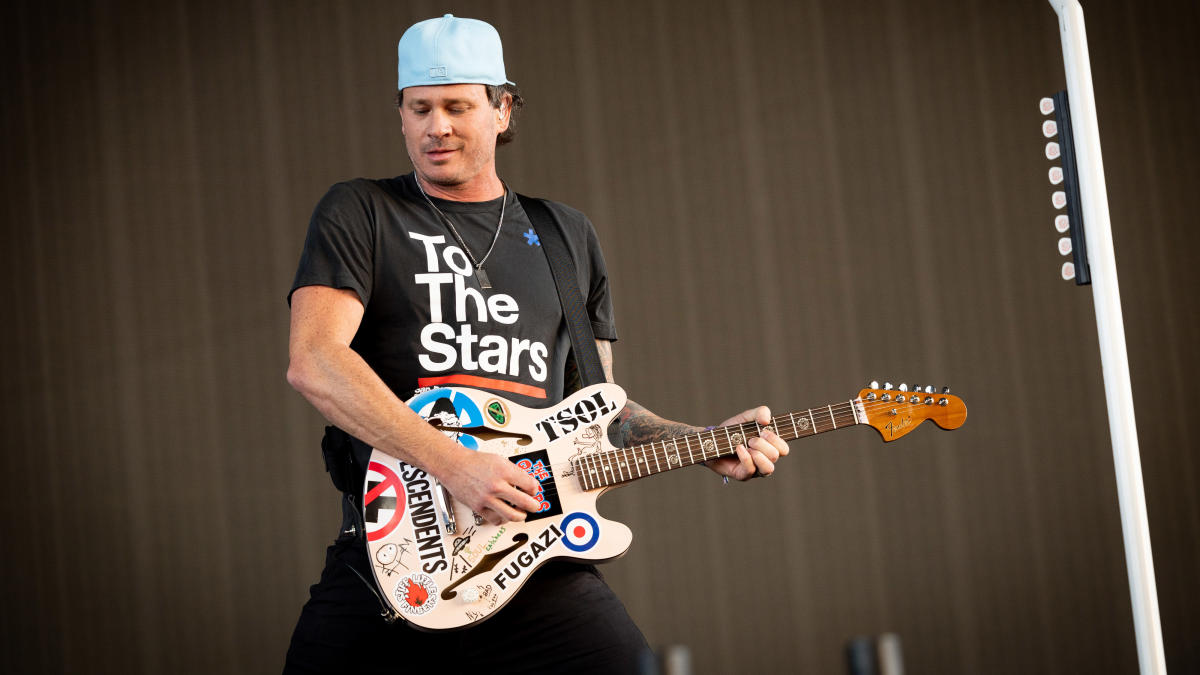 tom delonge starcaster