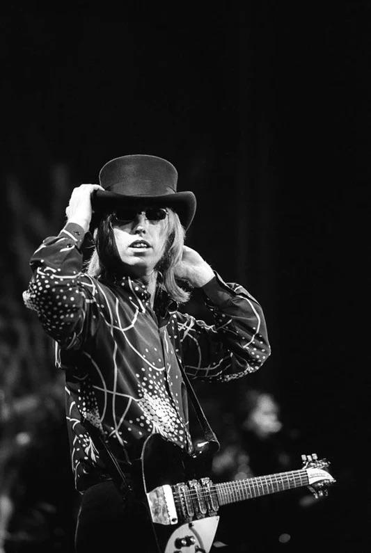 tom petty with top hat