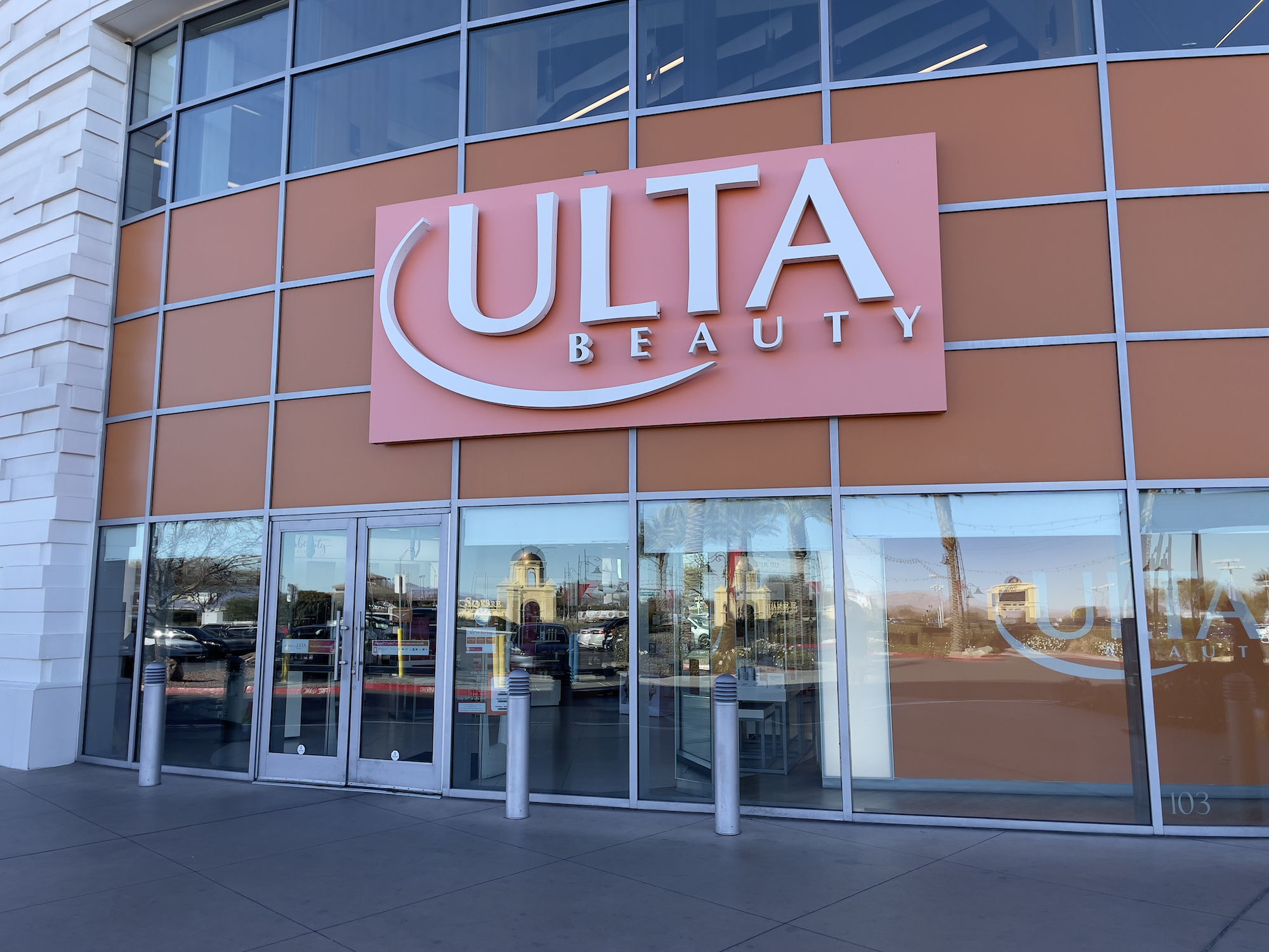 ulta beauty las vegas strip