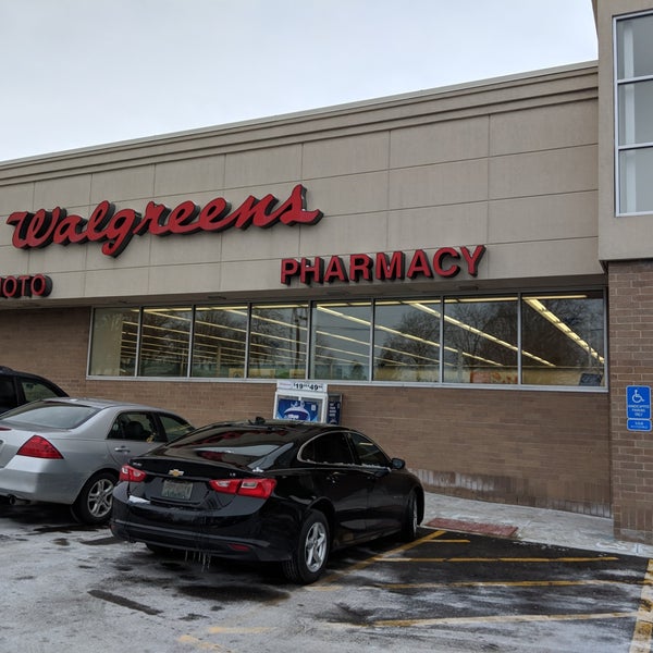 walgreens pharmacy 63129