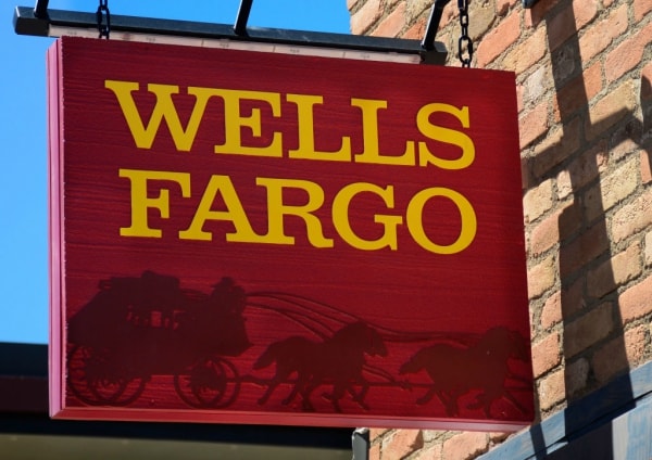 wells fargo dealer services sign